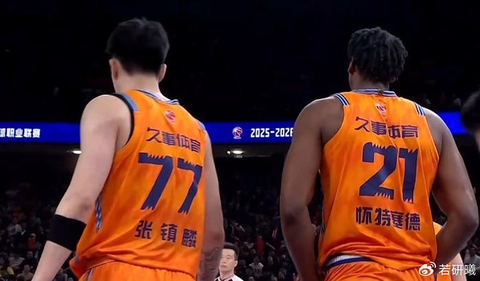 上海男篮常规赛三连胜横扫广东创队史第五次