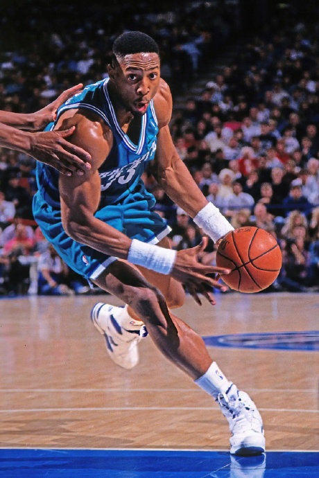 英超豪门欧冠赛场上演惊天逆转 两球落后完成绝