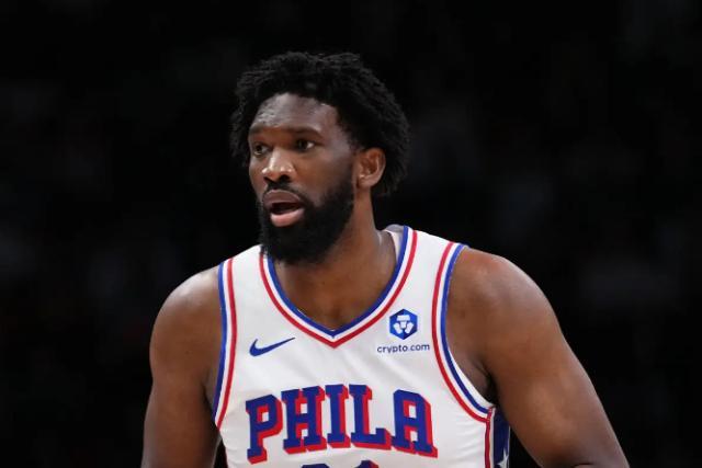 乔尔·恩比德接受阑尾切除术 76人季后赛前景蒙阴